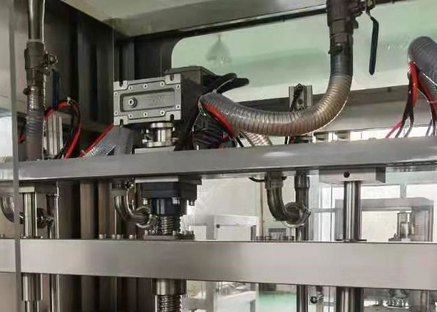 Pesant le type machine de remplissage d'huile de lubrification de la machine de remplissage de PLC de 40l 2500mm